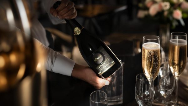 Η επανάσταση του μη αλκοόλ στην αφρώδη οινοποίηση ξεκινάει τώρα