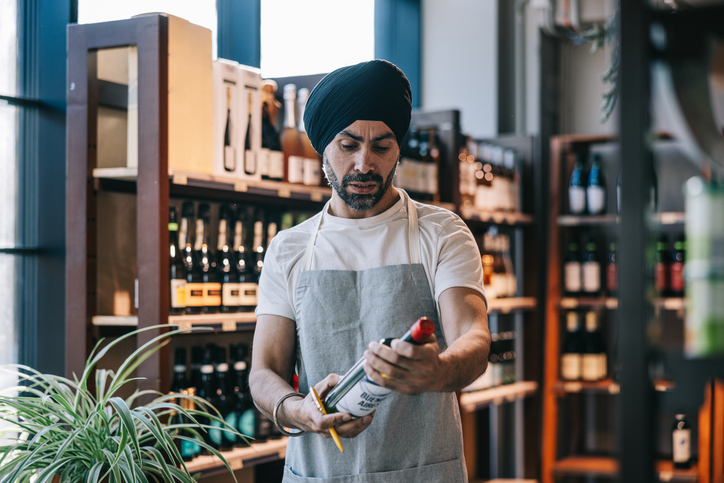 Ευκαιρία για έξαρση εξαγωγών προς Ινδία βλέπει η ευρωπαϊκή βιομηχανία οίνου μετά τη συμφωνία «μαμούθ»