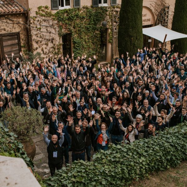 Δεσμευμένοι Οινοποιοί , νέα συλλογικότητα στη Γαλλία για μια δίκαιη τιμή στο κρασί