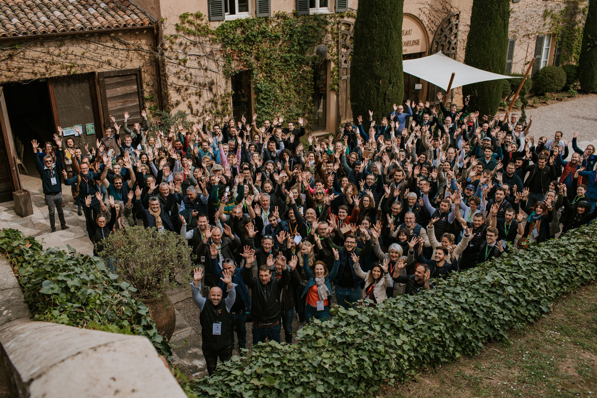 Δεσμευμένοι Οινοποιοί , νέα συλλογικότητα στη Γαλλία για μια δίκαιη τιμή στο κρασί