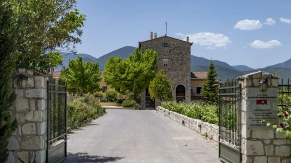 Στην Cavino Group πέρασε το Κτήμα Σπυρόπουλος μετά από ειδική συμφωνία