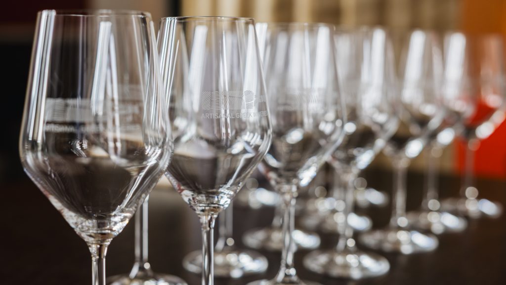 Έρχεται τον Απρίλιο η διαδραστική online δράση κρασιού από τον Σύνδεσμο Μικρών Οινοποιών Ελλάδος