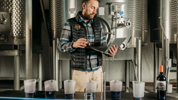 Τα οινοποιεία επενδύουν στην τεχνητή νοημοσύνη και το ψηφιακό τους αποτύπωμα