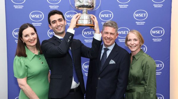 Οι Αυστραλοί απόφοιτοι που ξεχώρισαν στη μεγάλη βραδιά του WSET