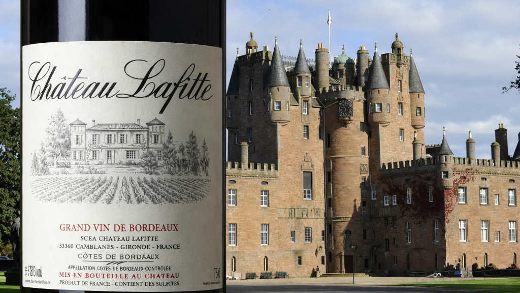 Το Lafite 1870 του Glamis Castle ξαναγράφει ιστορία στις δημοπρασίες