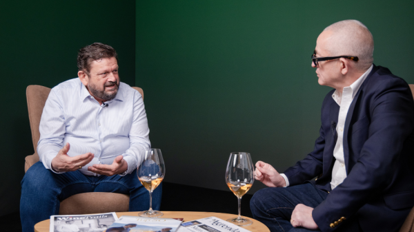 Περισσότερο Ασύρτικο και managers στο αμπέλι έχει ανάγκη η οινική Ελλάδα