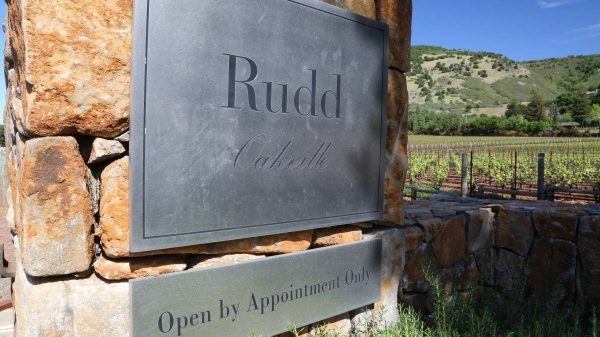 Η Chanel ενισχύει τη Νάπα με την εξαγορά του Rudd Estate