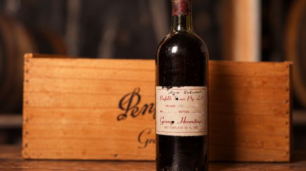 Το απαγορευμένο κρασί της Penfolds που έγινε θρύλος της Αυστραλίας